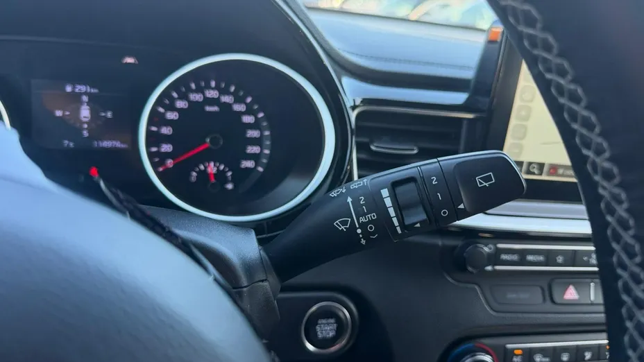 KIA ProCeed -