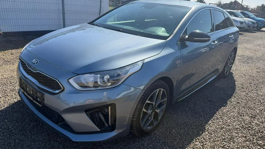 KIA ProCeed -