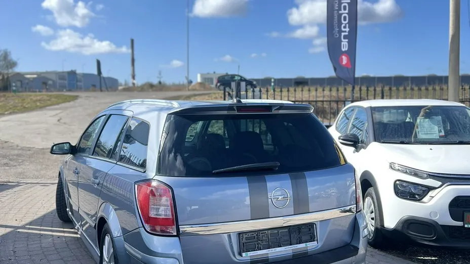 OPEL Astra -