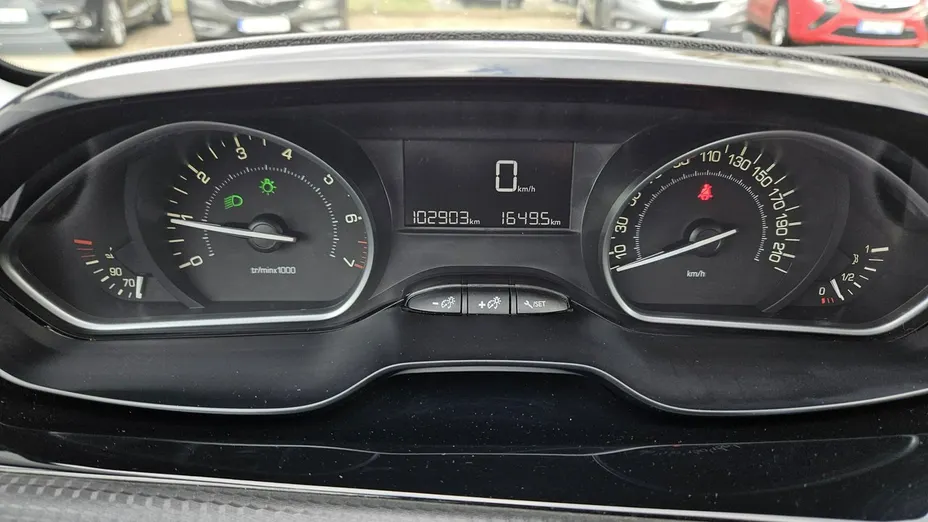 PEUGEOT 2008 -