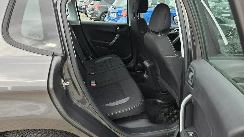 PEUGEOT 2008 -