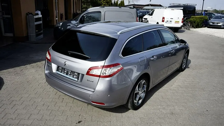 PEUGEOT 508 -