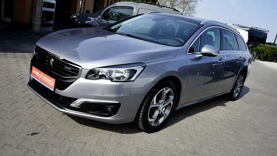 PEUGEOT 508 -
