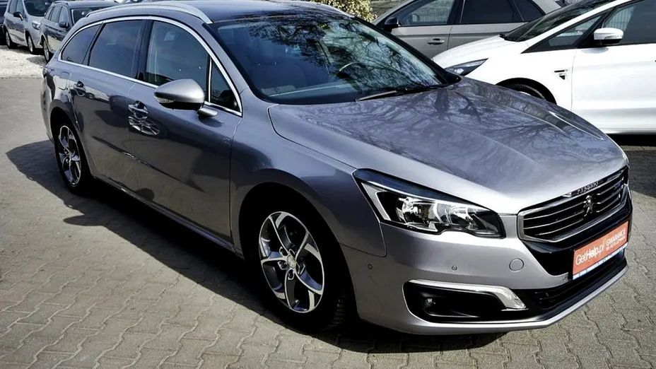 PEUGEOT 508 -