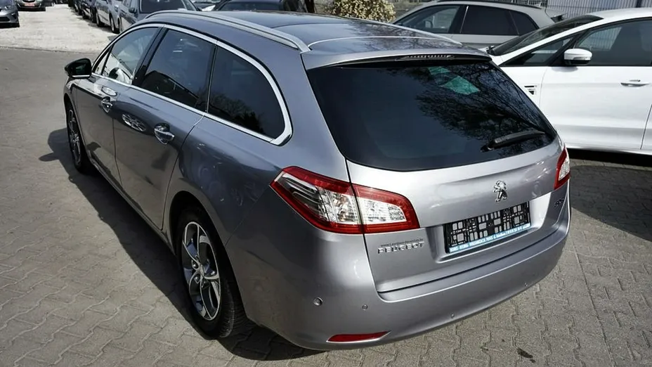 PEUGEOT 508 -