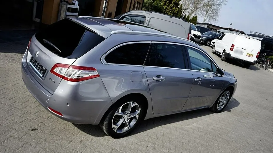 PEUGEOT 508 -