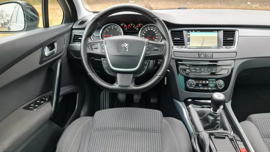 PEUGEOT 508 -