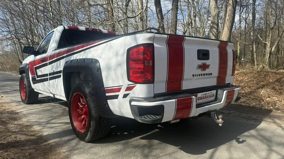 CHEVROLET Silverado -