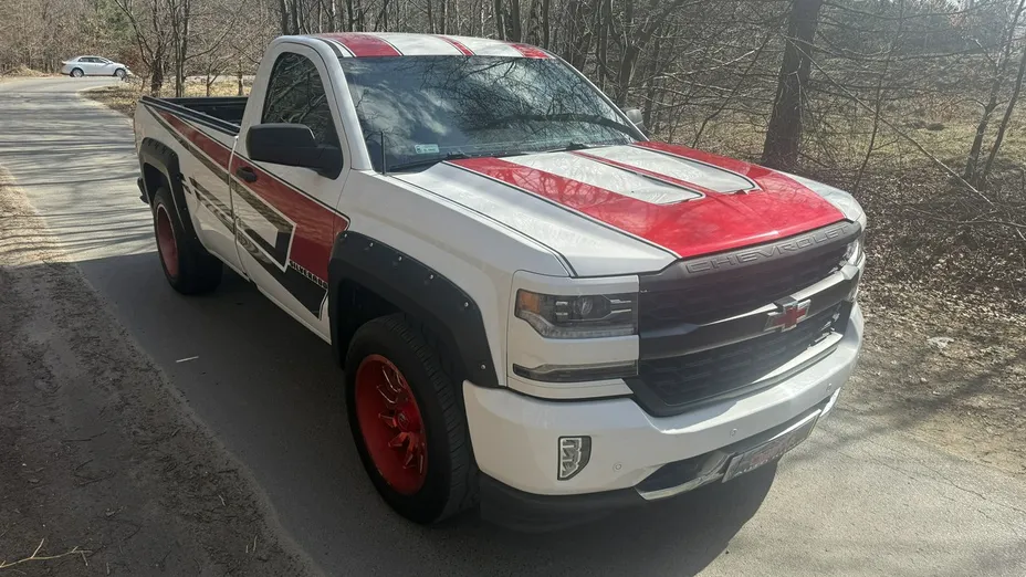 CHEVROLET Silverado -