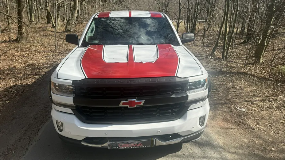 CHEVROLET Silverado -