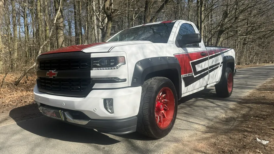 CHEVROLET Silverado -