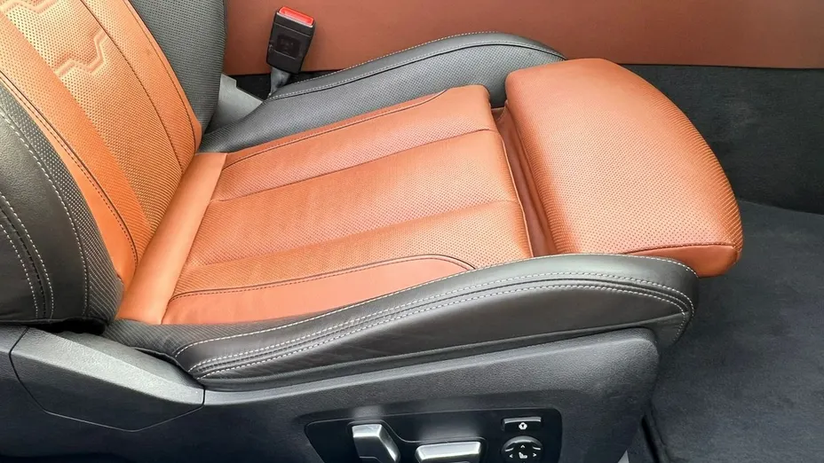 BMW Seria 8 -