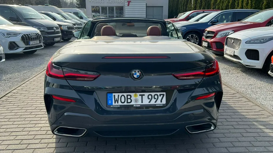 BMW Seria 8 -