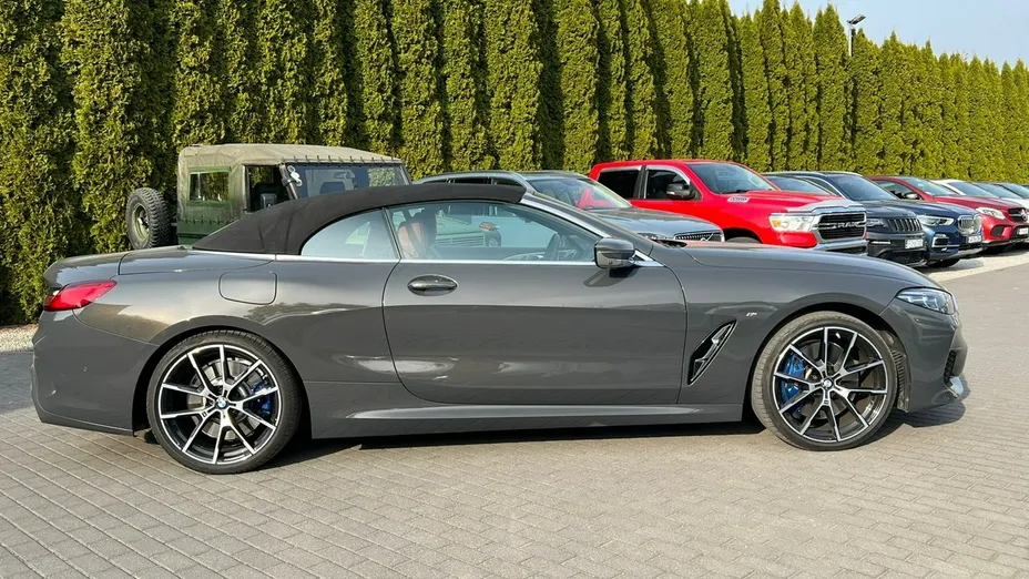 BMW Seria 8 -