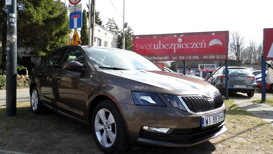 SKODA Octavia -