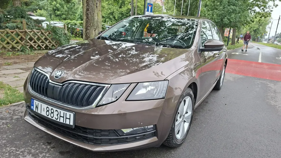 SKODA Octavia -