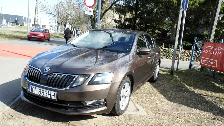 SKODA Octavia -