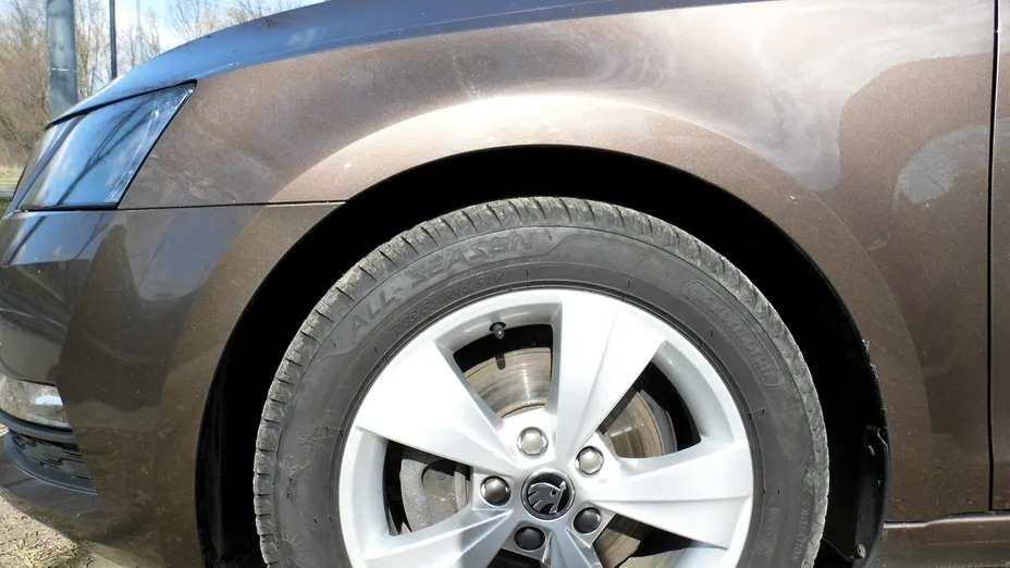 SKODA Octavia -