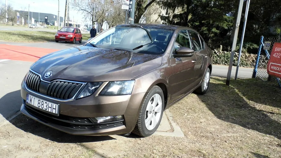 SKODA Octavia -