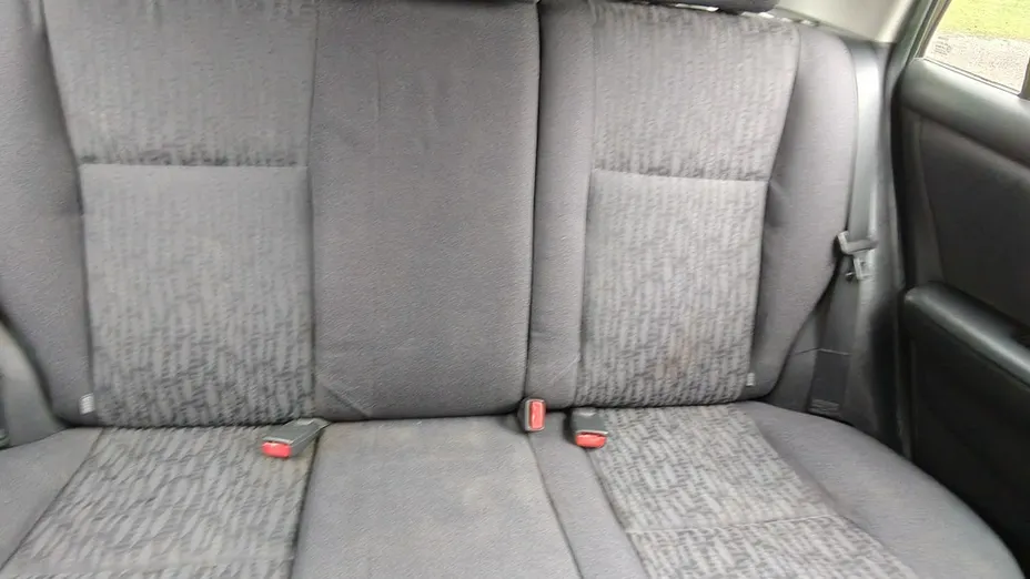 TOYOTA Corolla -