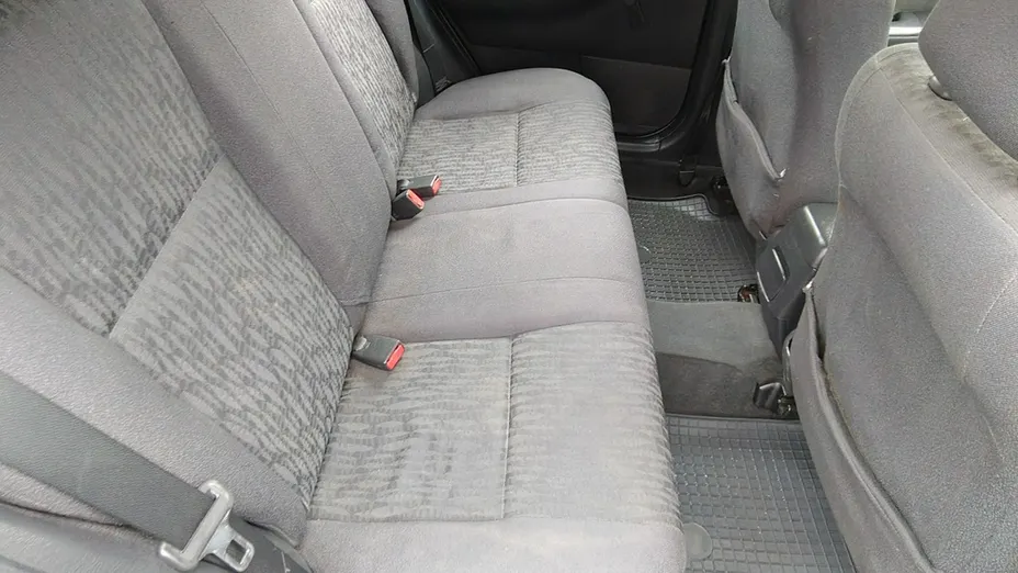TOYOTA Corolla -