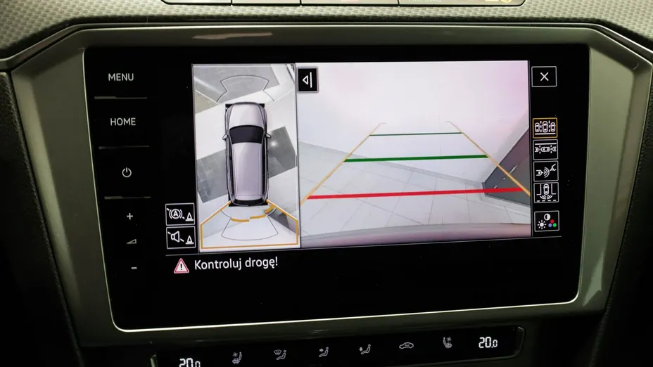 VOLKSWAGEN Passat -