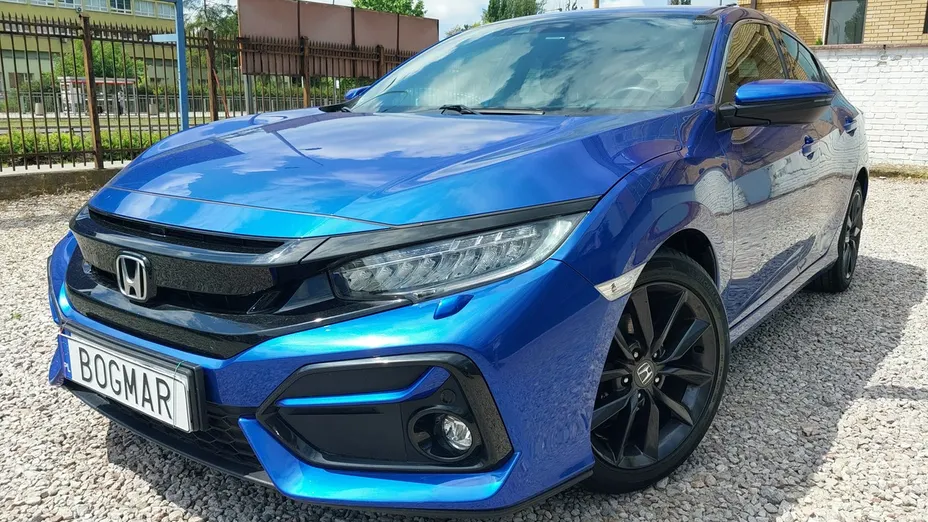 HONDA Civic -