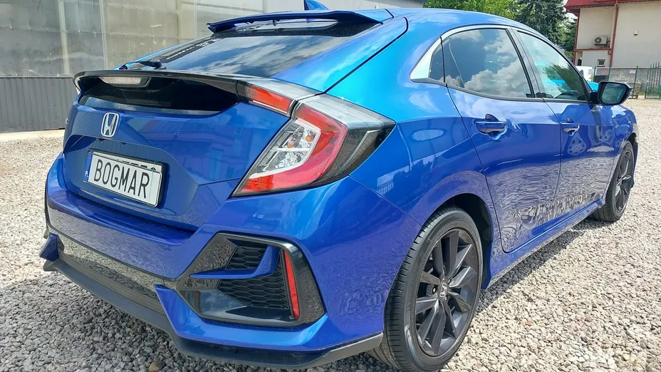 HONDA Civic -