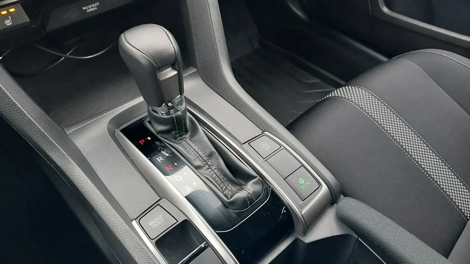 HONDA Civic -