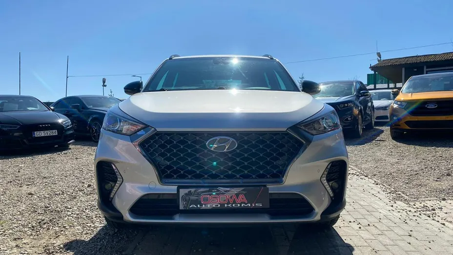 HYUNDAI Tucson -