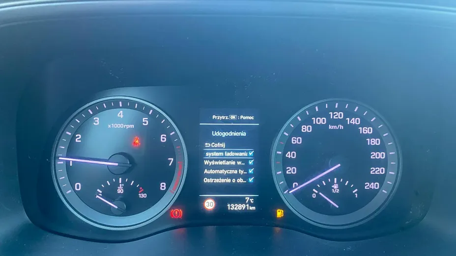 HYUNDAI Tucson -