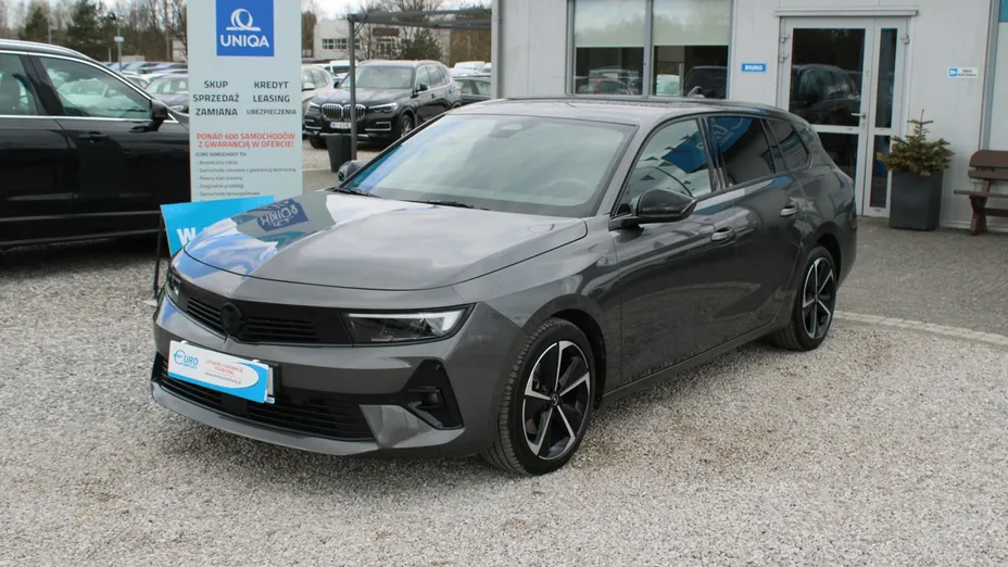 OPEL Astra -