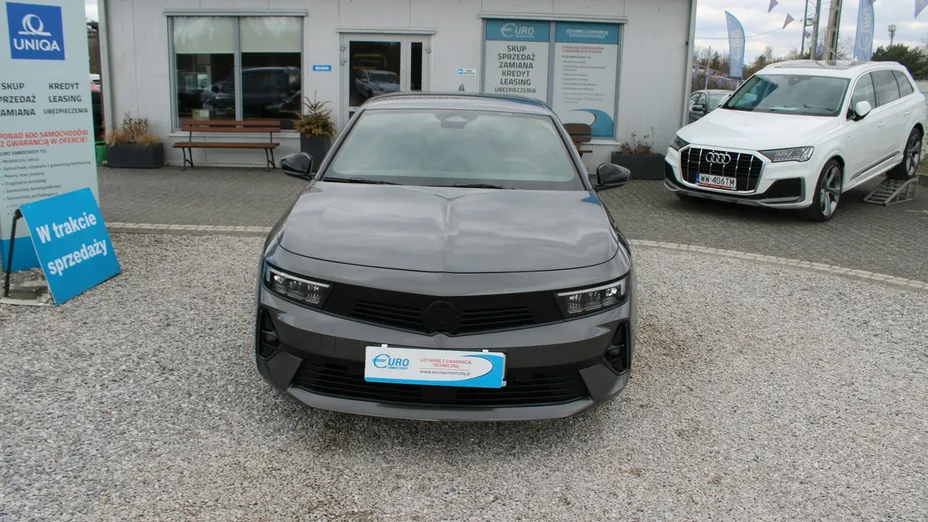 OPEL Astra -