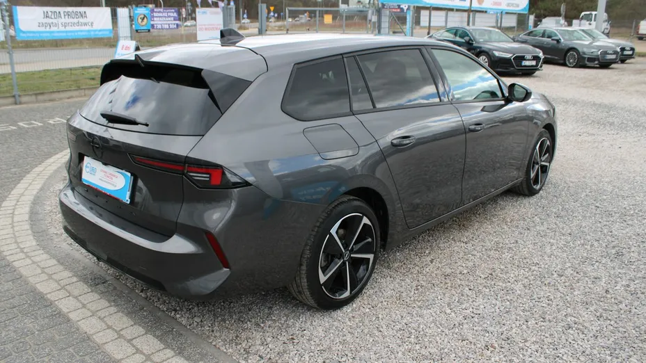 OPEL Astra -