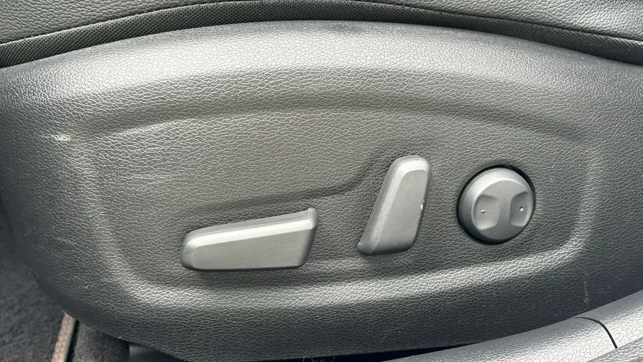 KIA ProCeed -