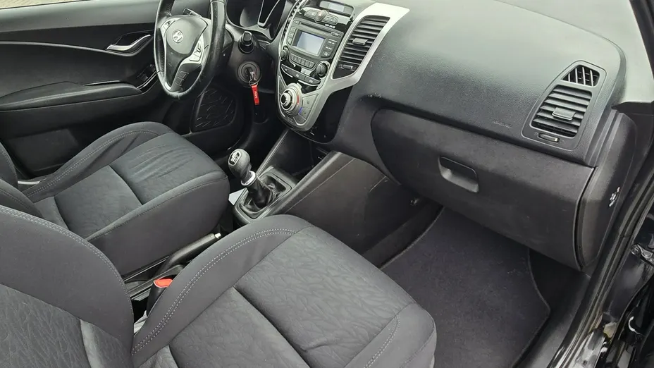 HYUNDAI ix20 -