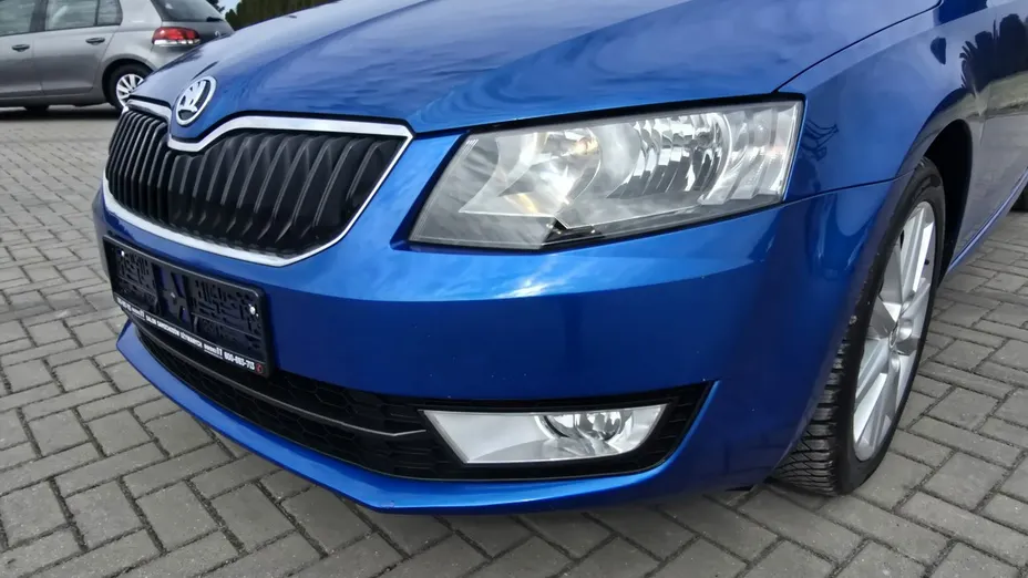 SKODA Octavia -