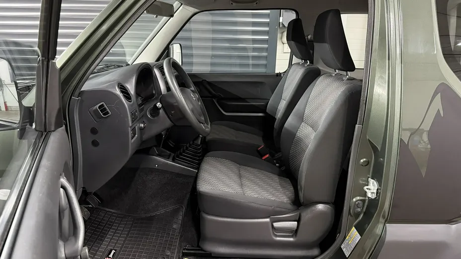 SUZUKI Jimny -