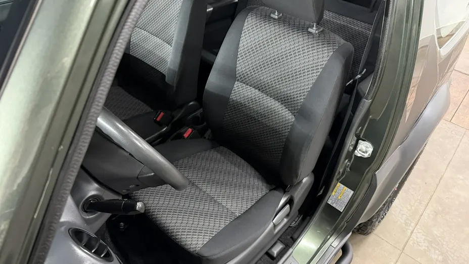 SUZUKI Jimny -