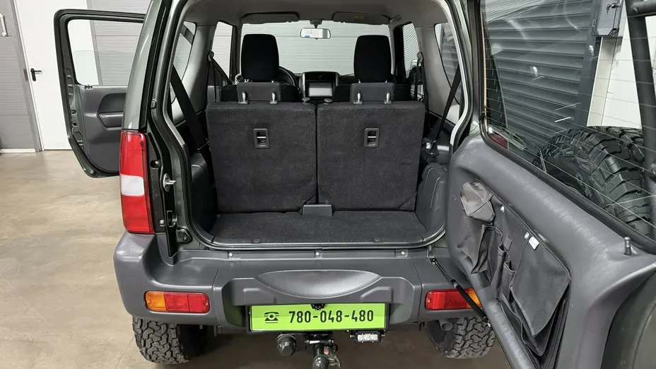 SUZUKI Jimny -