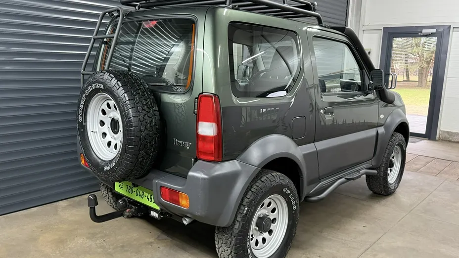 SUZUKI Jimny -