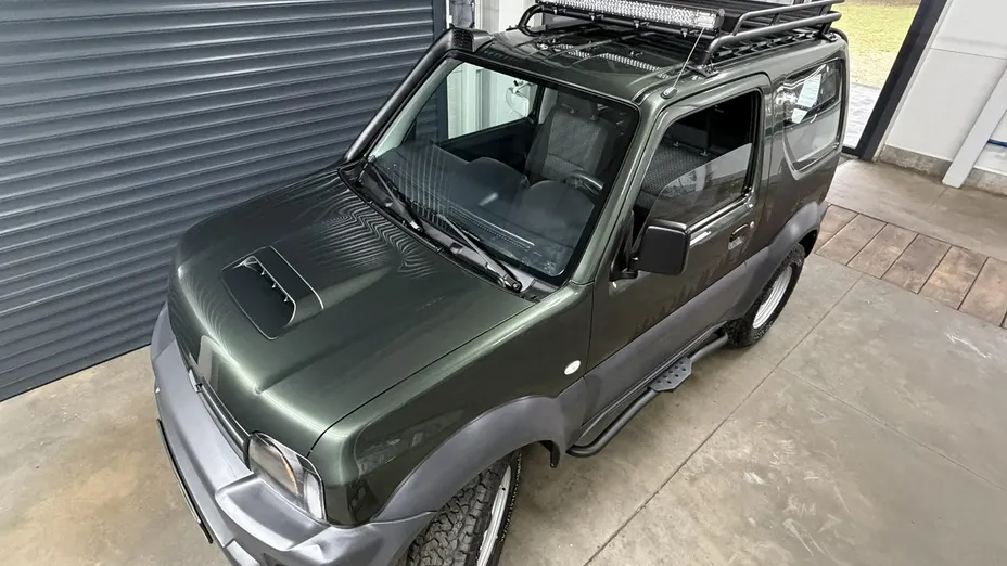 SUZUKI Jimny -