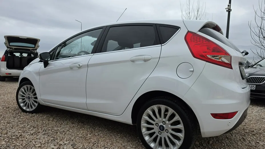 FORD Fiesta -