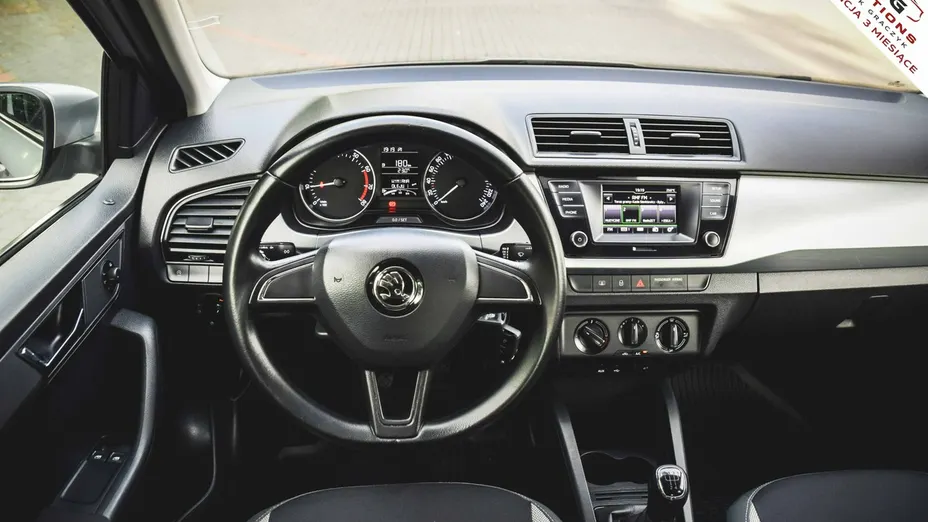 SKODA Fabia -