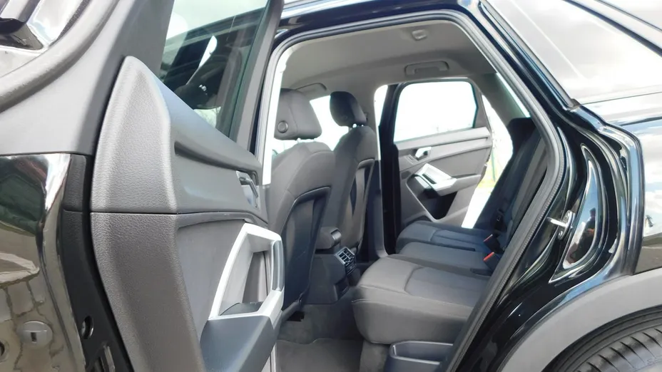 AUDI Q3 -