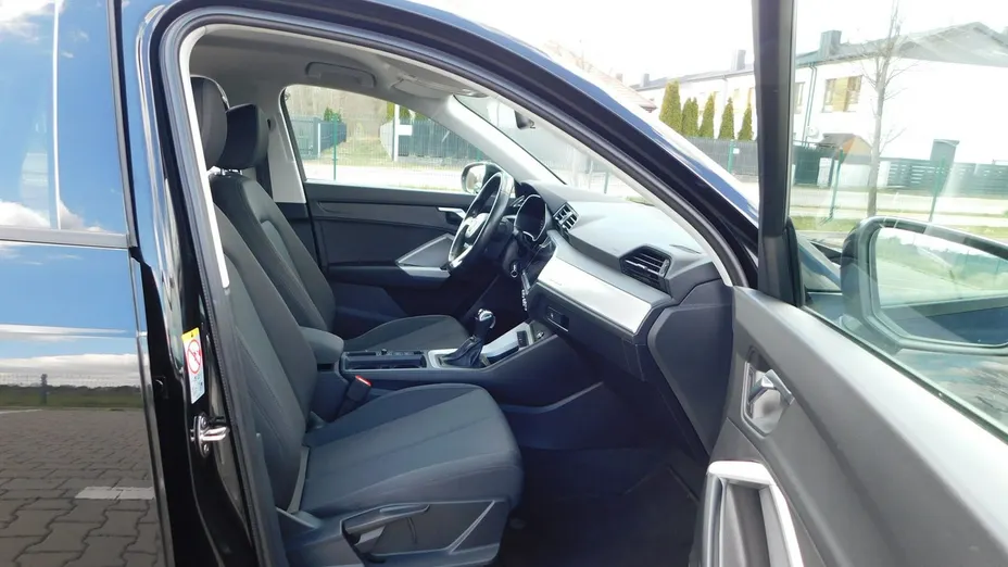 AUDI Q3 -