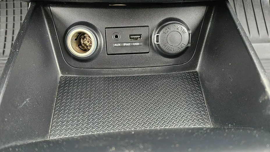 HYUNDAI i30 -