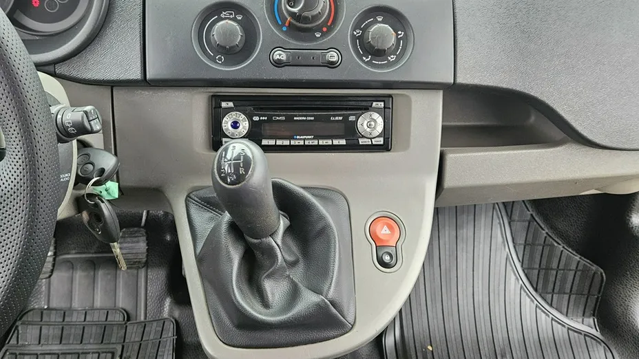 RENAULT Kangoo -
