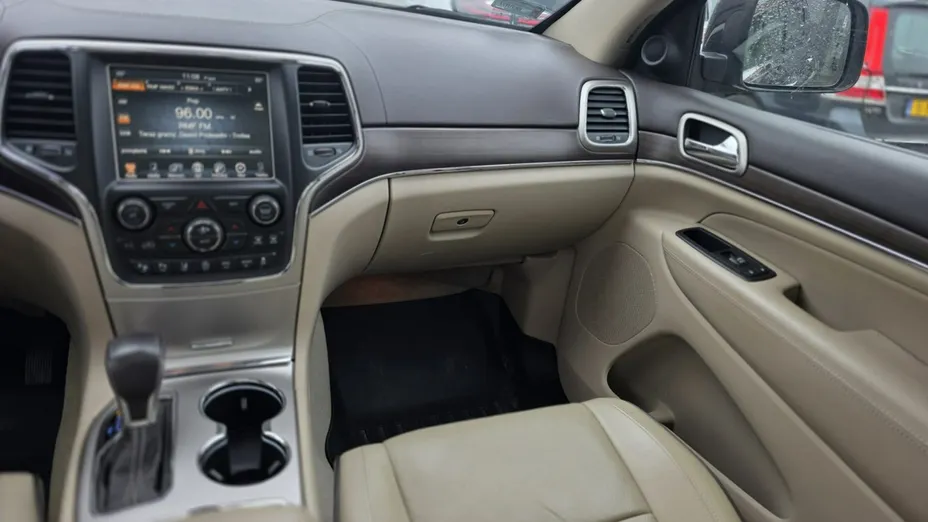 JEEP Grand Cherokee -