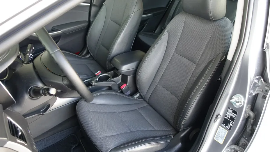 HYUNDAI i30 -